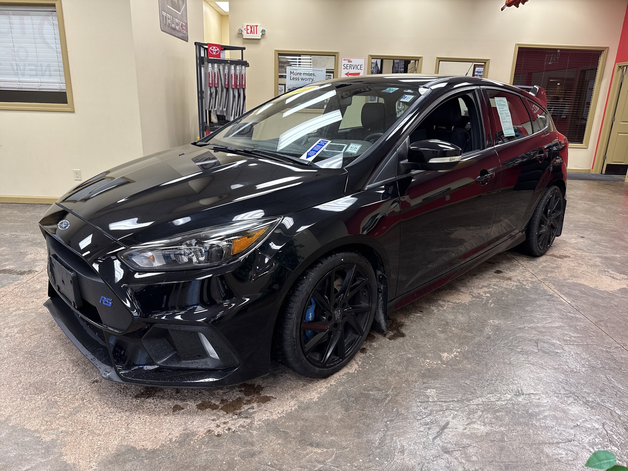 2017 Ford Focus RS photo 3