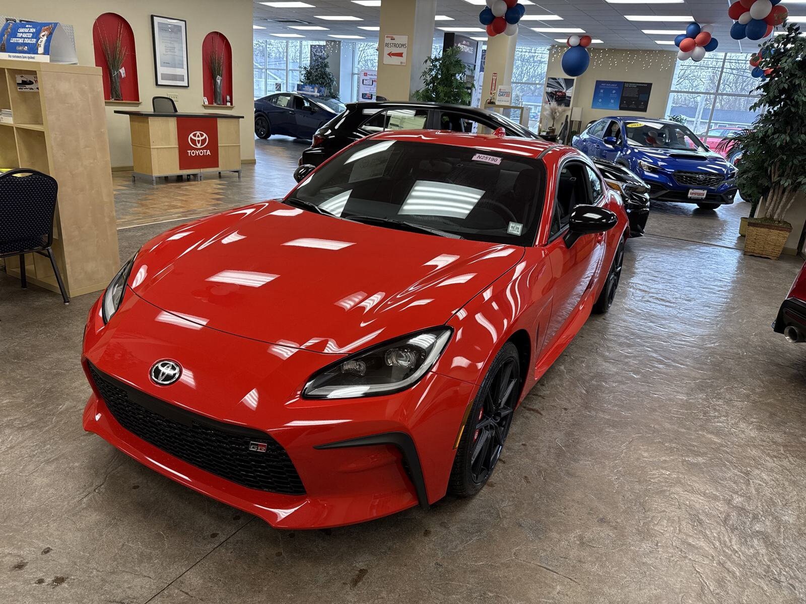 2025 Toyota GR86 Premium photo 3