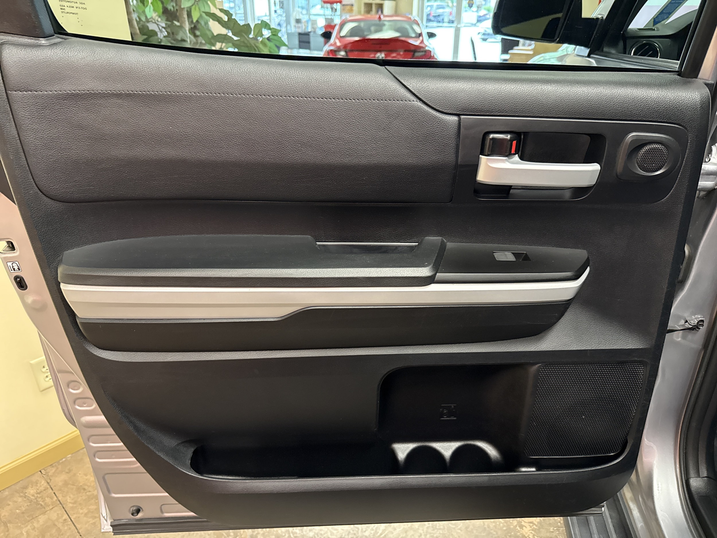 2019 Toyota Tundra SR5 - Photo 35