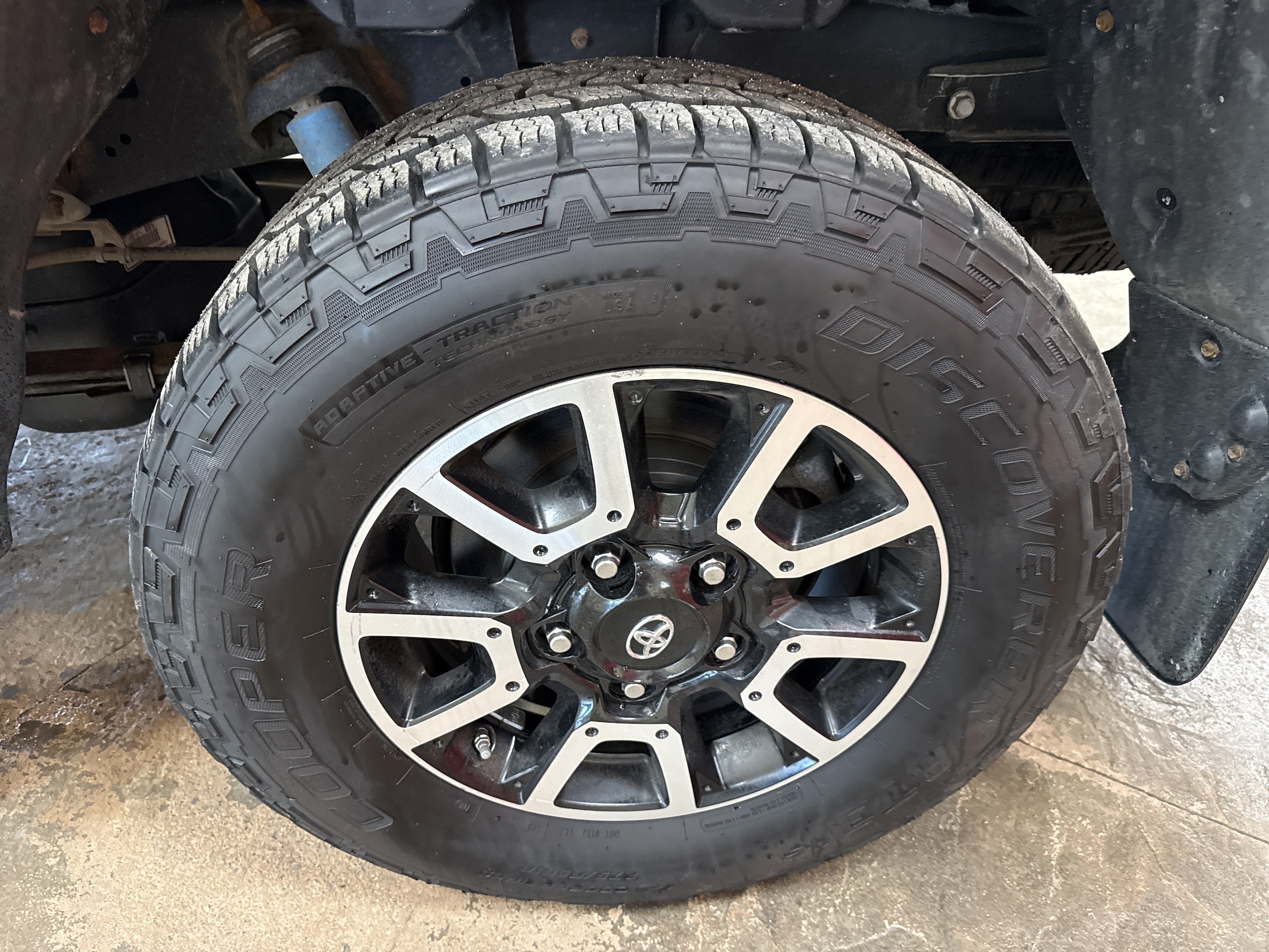 2019 Toyota Tundra SR5 - Photo 23