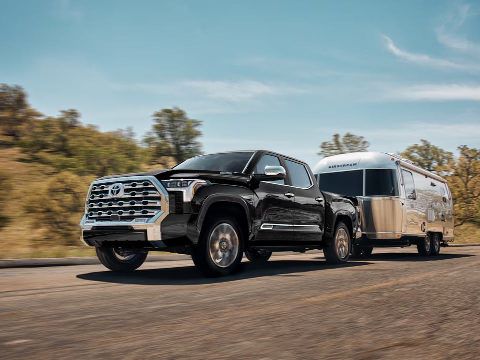 Toyota Tundra  i-FORCE MAX