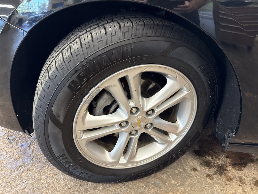 Used 2018 Chevrolet Cruze LT Auto Sedan