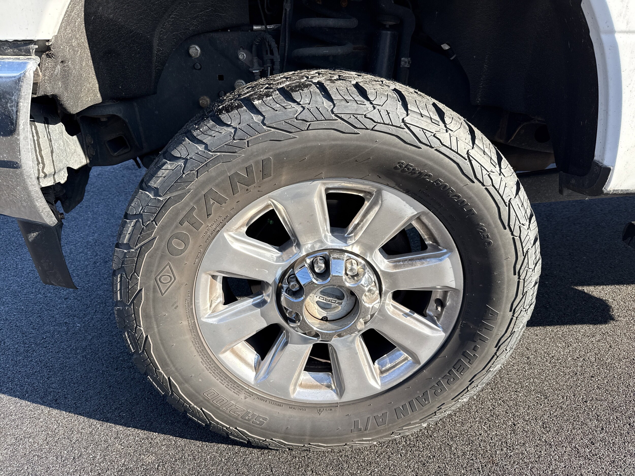 2017 Ford F-250 photo 2