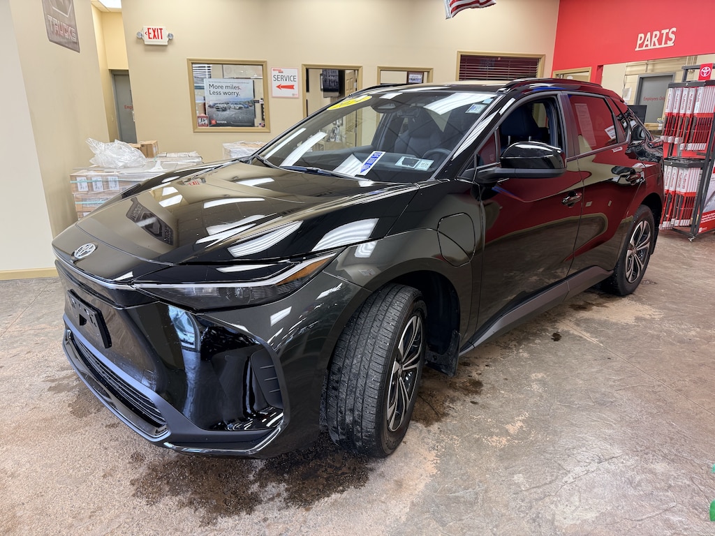 Used 2024 Toyota bZ4X XLE SUV
