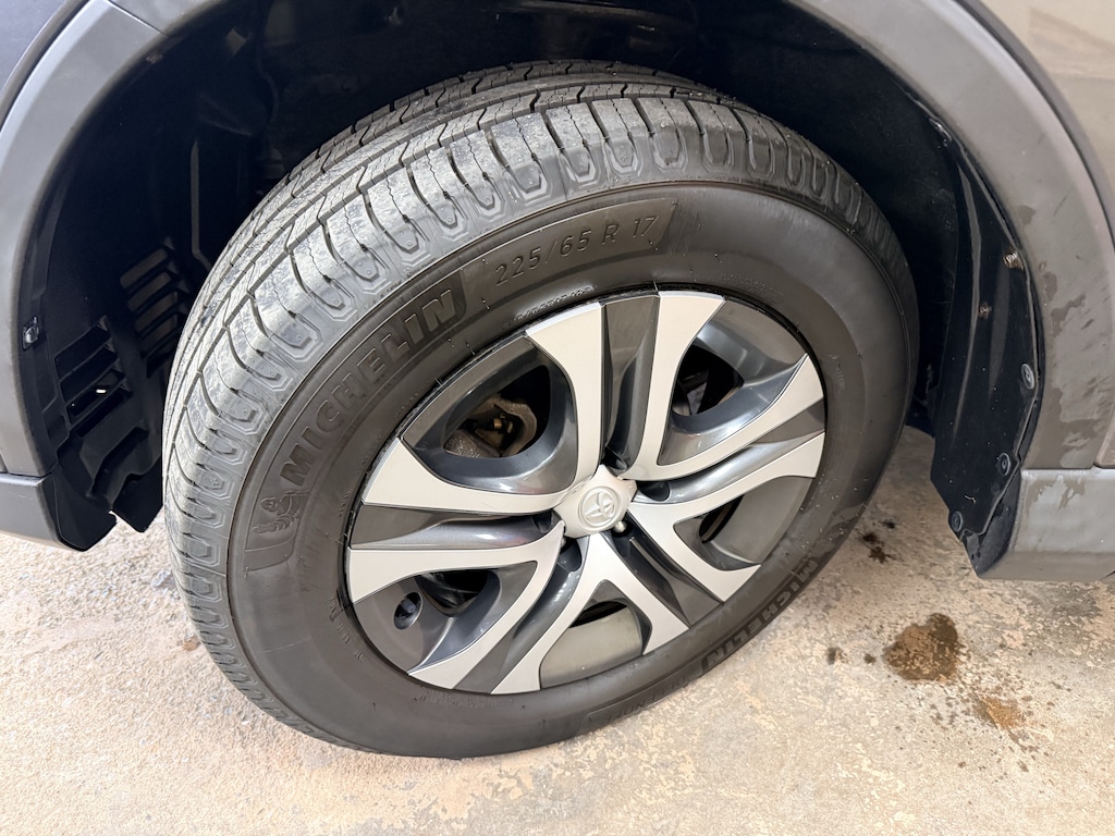 Used 2017 Toyota RAV4 LE SUV