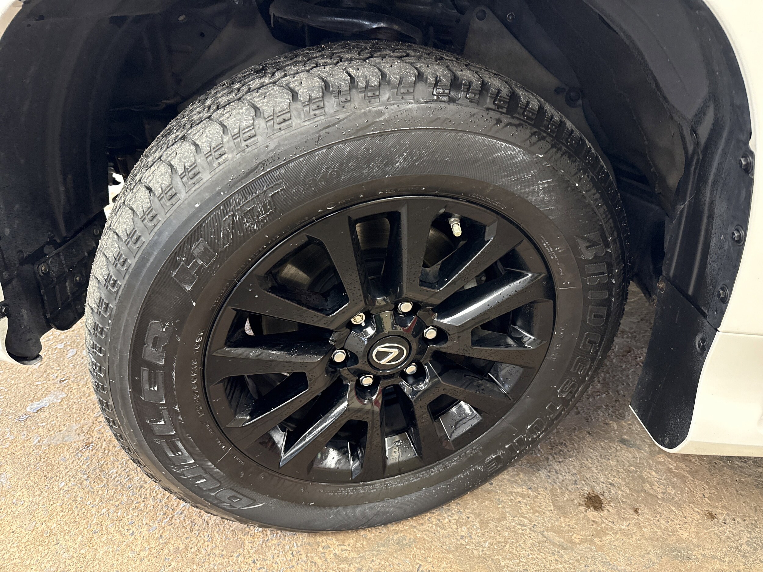 2023 Lexus GX 460 Luxury photo 4