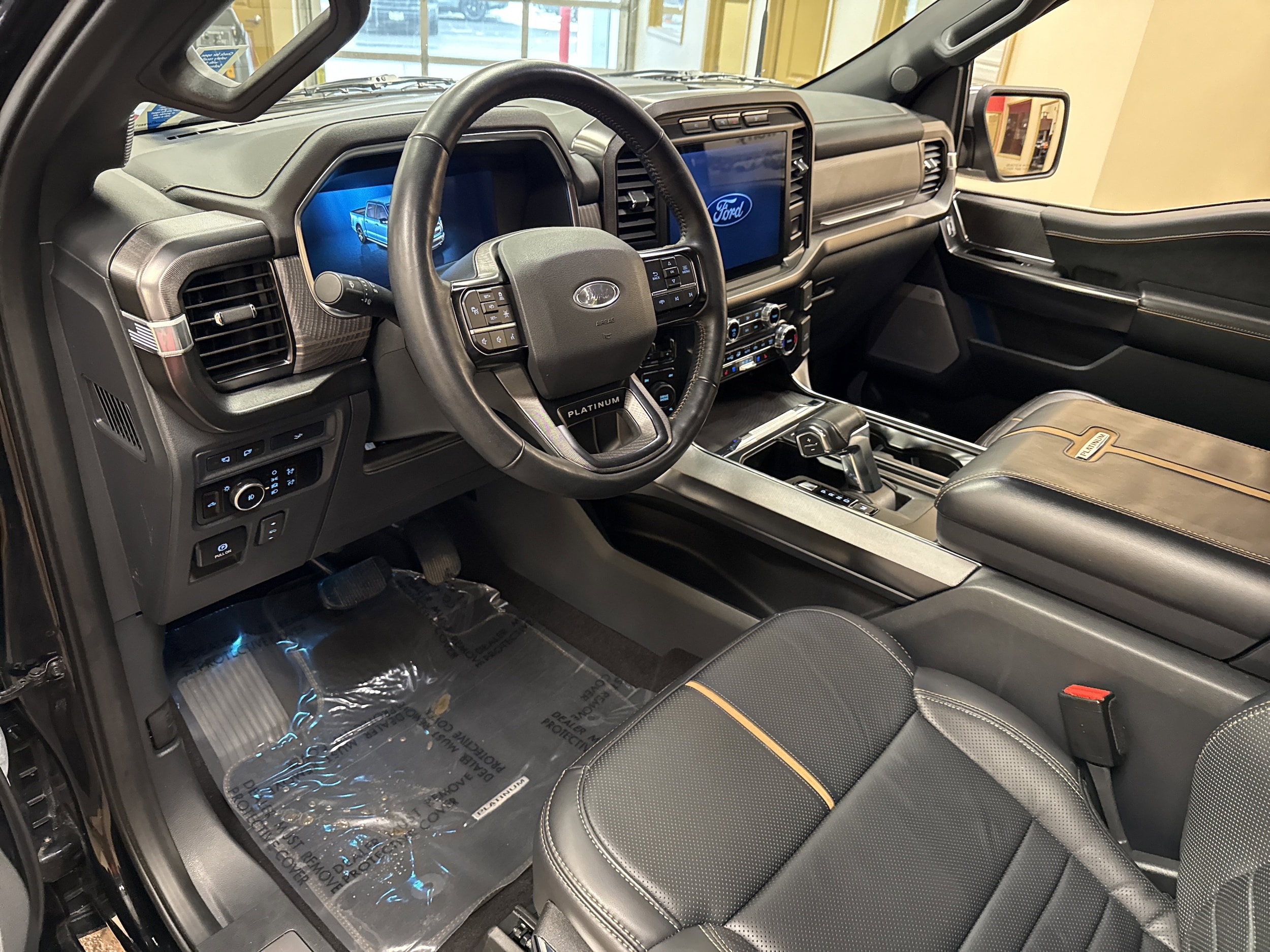 2023 Ford F-150 Platinum - Photo 29