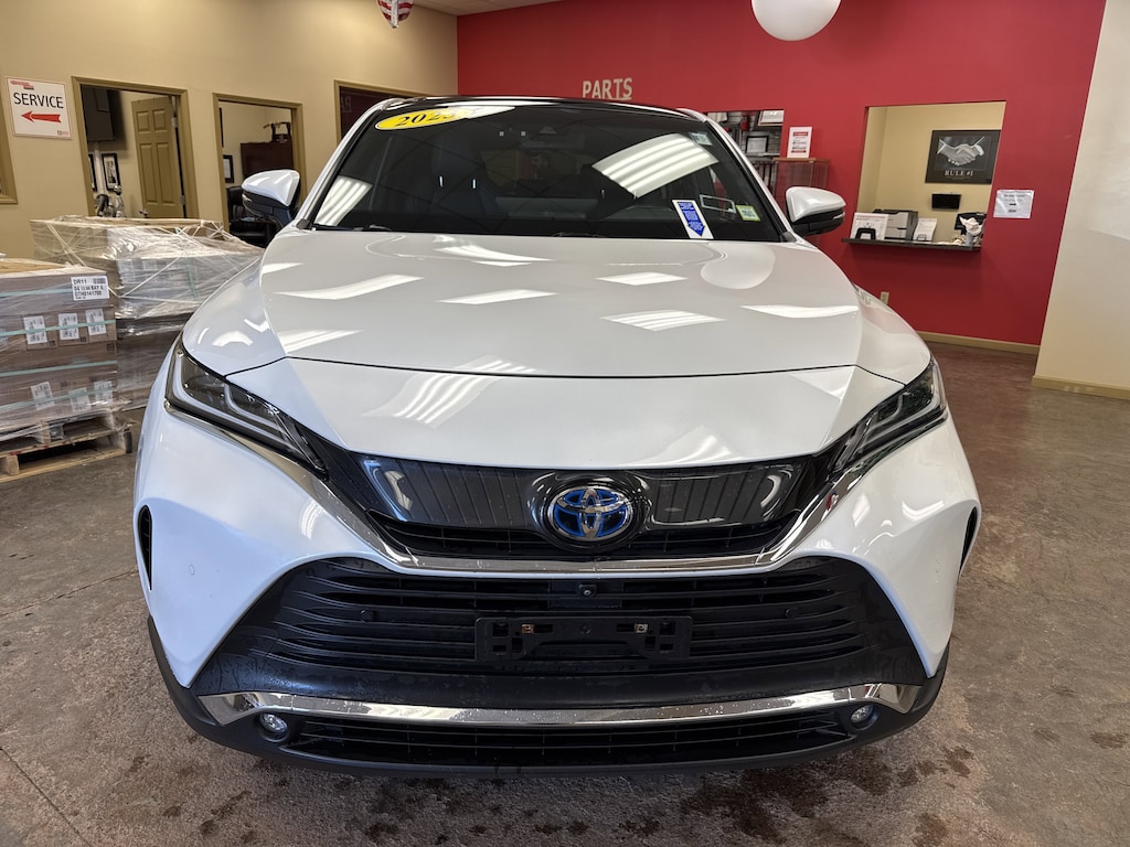 Used 2023 Toyota Venza Limited SUV