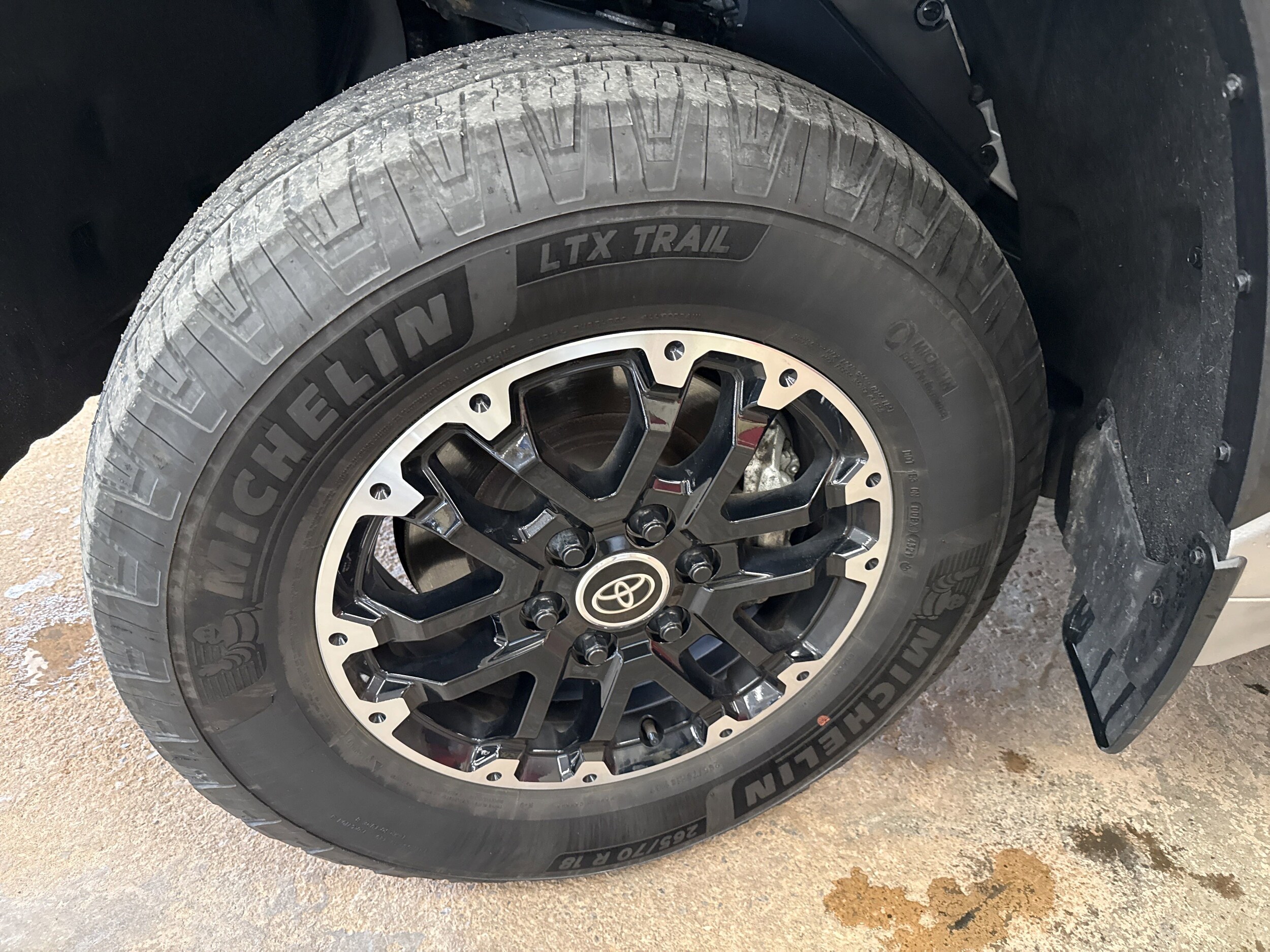 2022 Toyota Tundra SR5 photo 4