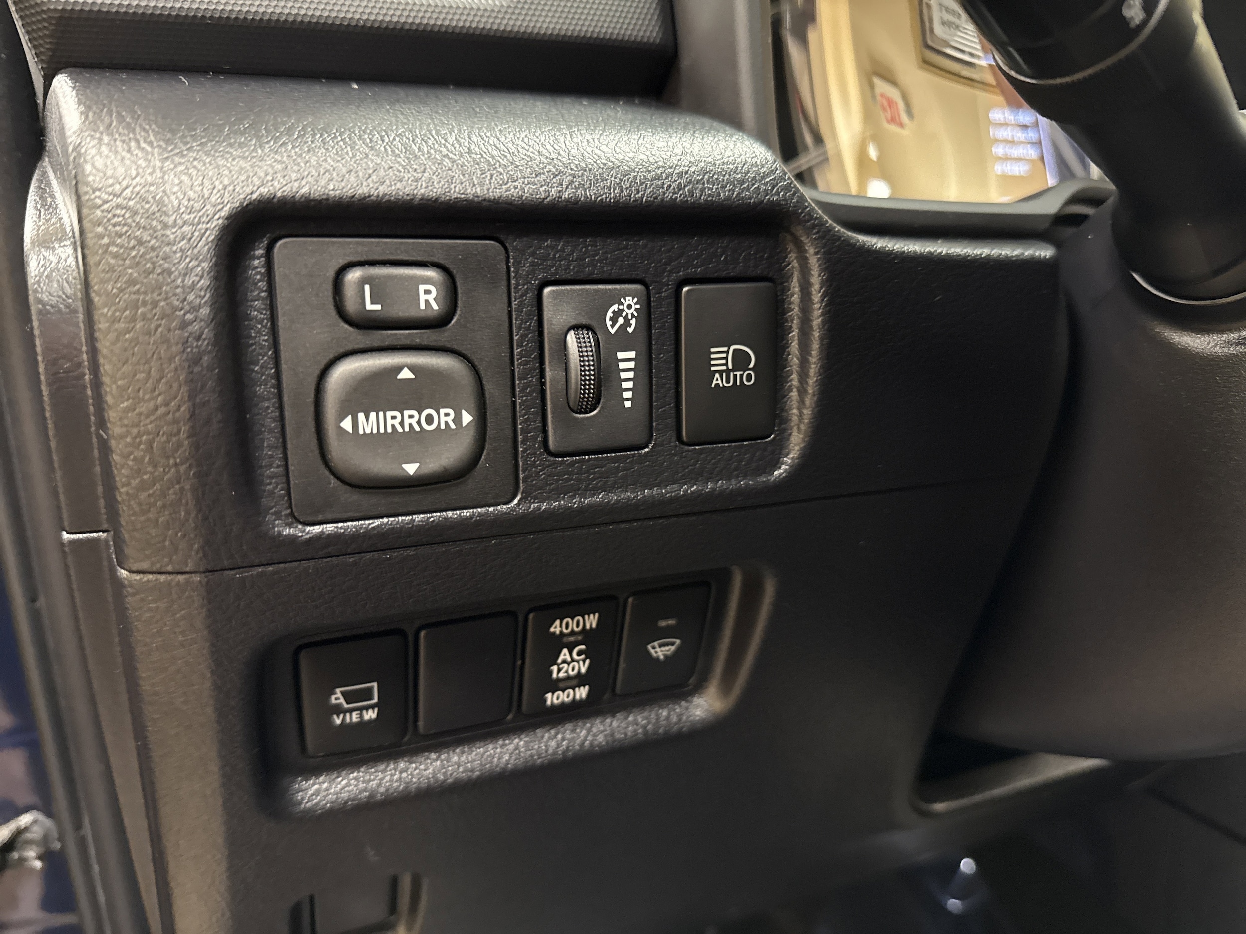 2022 Toyota 4Runner Limited - Photo 30