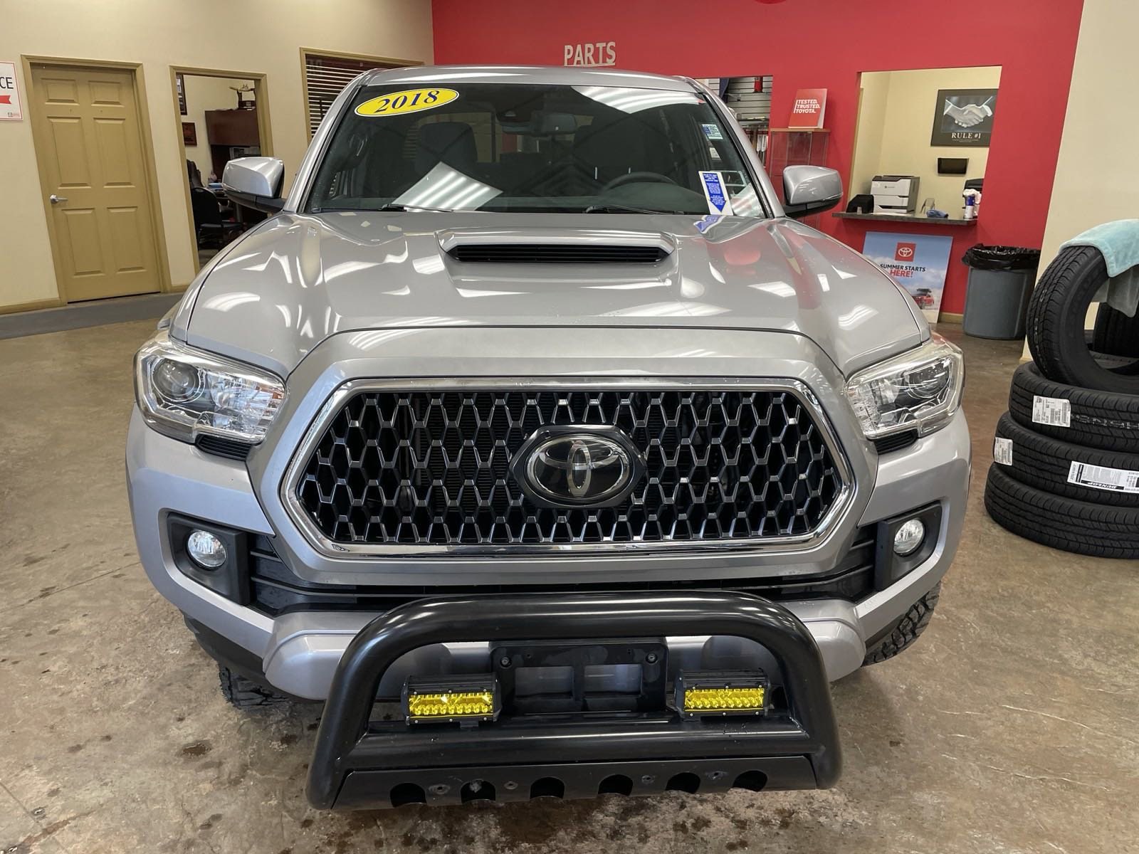 Used 2018 Toyota Tacoma TRD Sport with VIN 3TMDZ5BN3JM040083 for sale in Batavia, NY