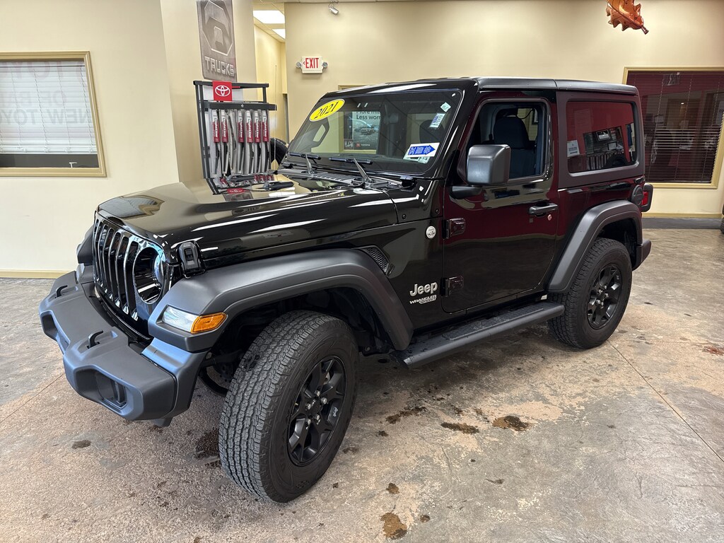 Used 2021 Jeep Wrangler Sport SUV