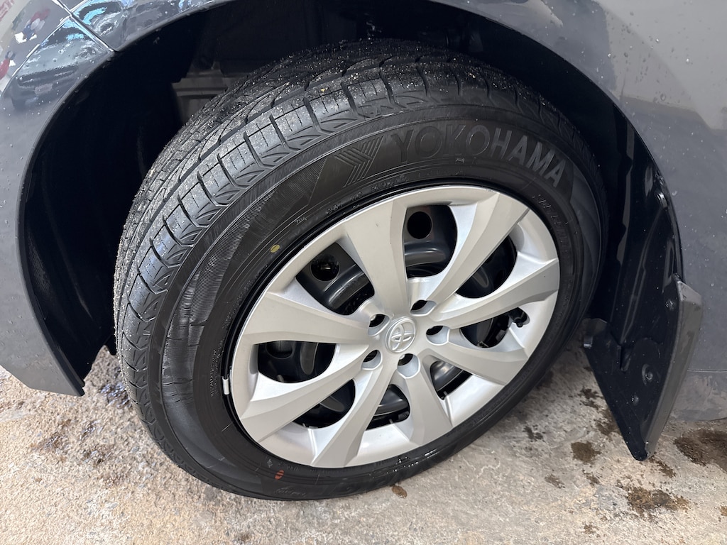 Used 2026 Toyota Corolla Hybrid LE Sedan