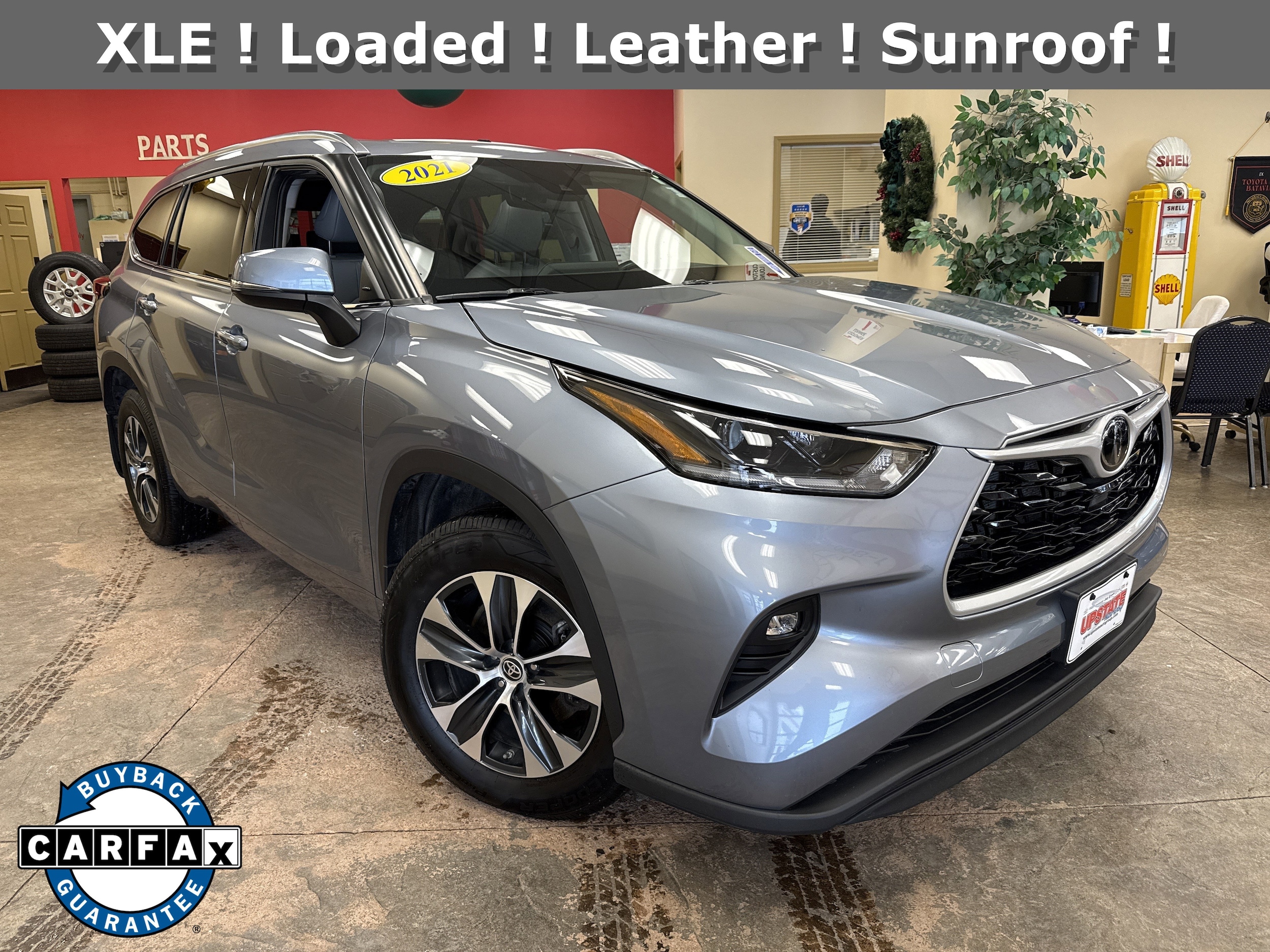 2021 Toyota Highlander XLE's photo