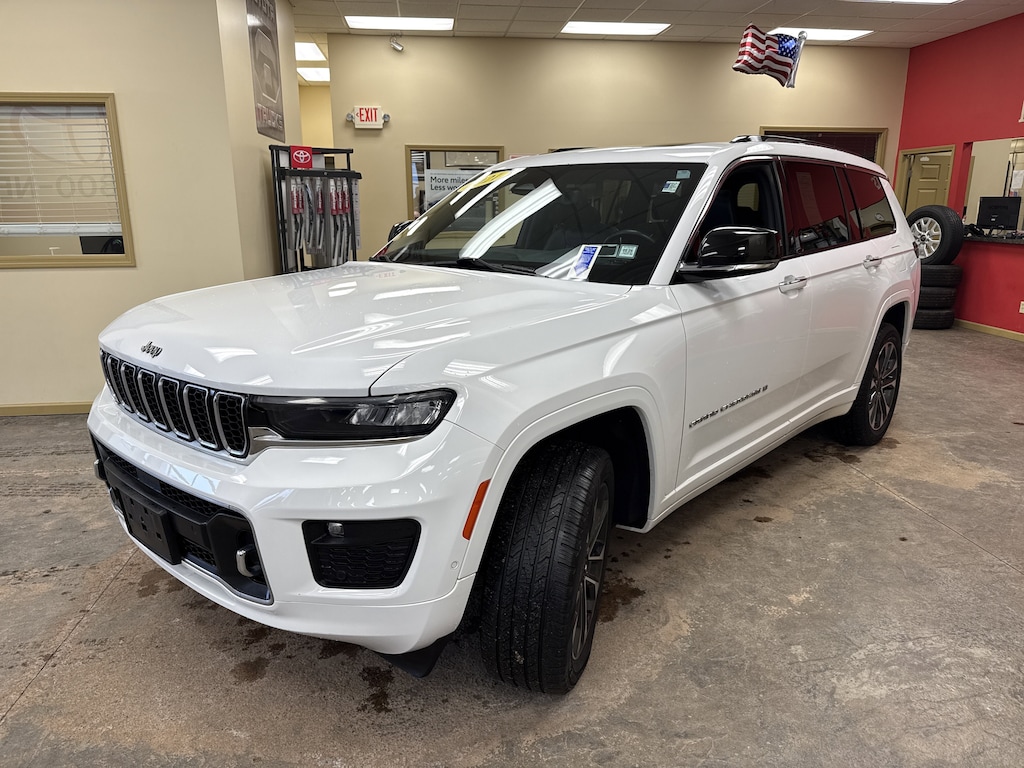 Used 2021 Jeep Grand Cherokee L Overland SUV