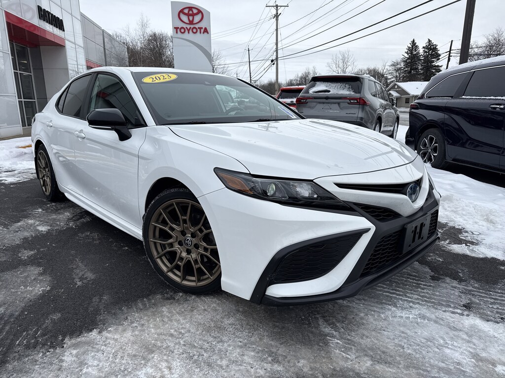 Used 2023 Toyota Camry Hybrid SE Nightshade Sedan