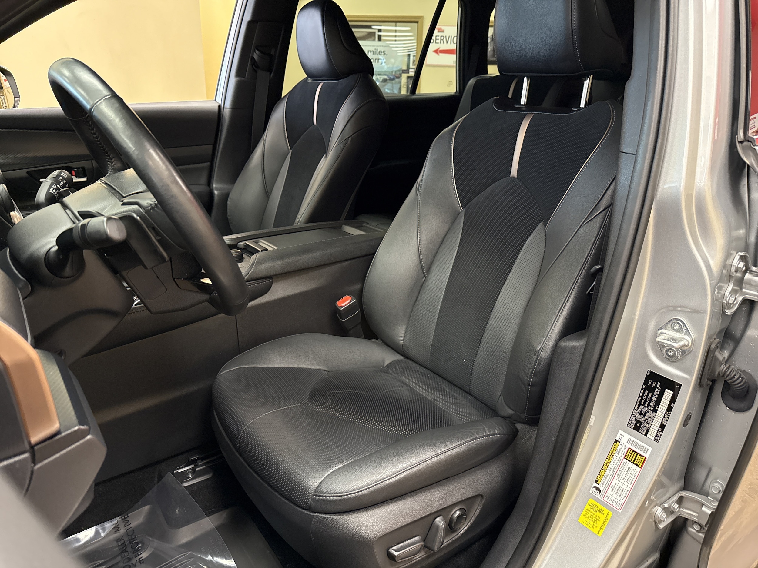 2024 Toyota Grand Highlander Limited - Photo 32