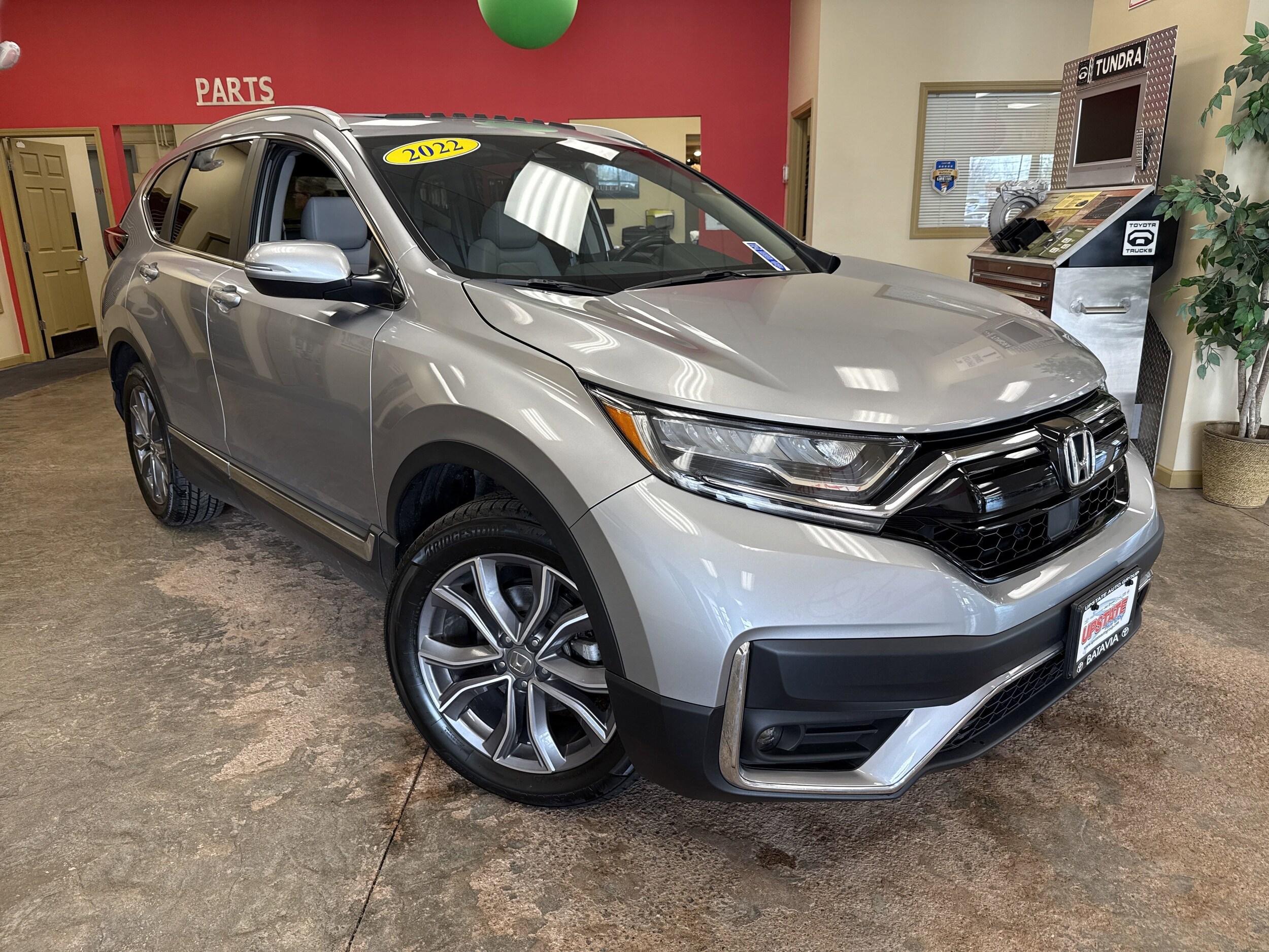 2022 Honda CR-V Touring photo 2