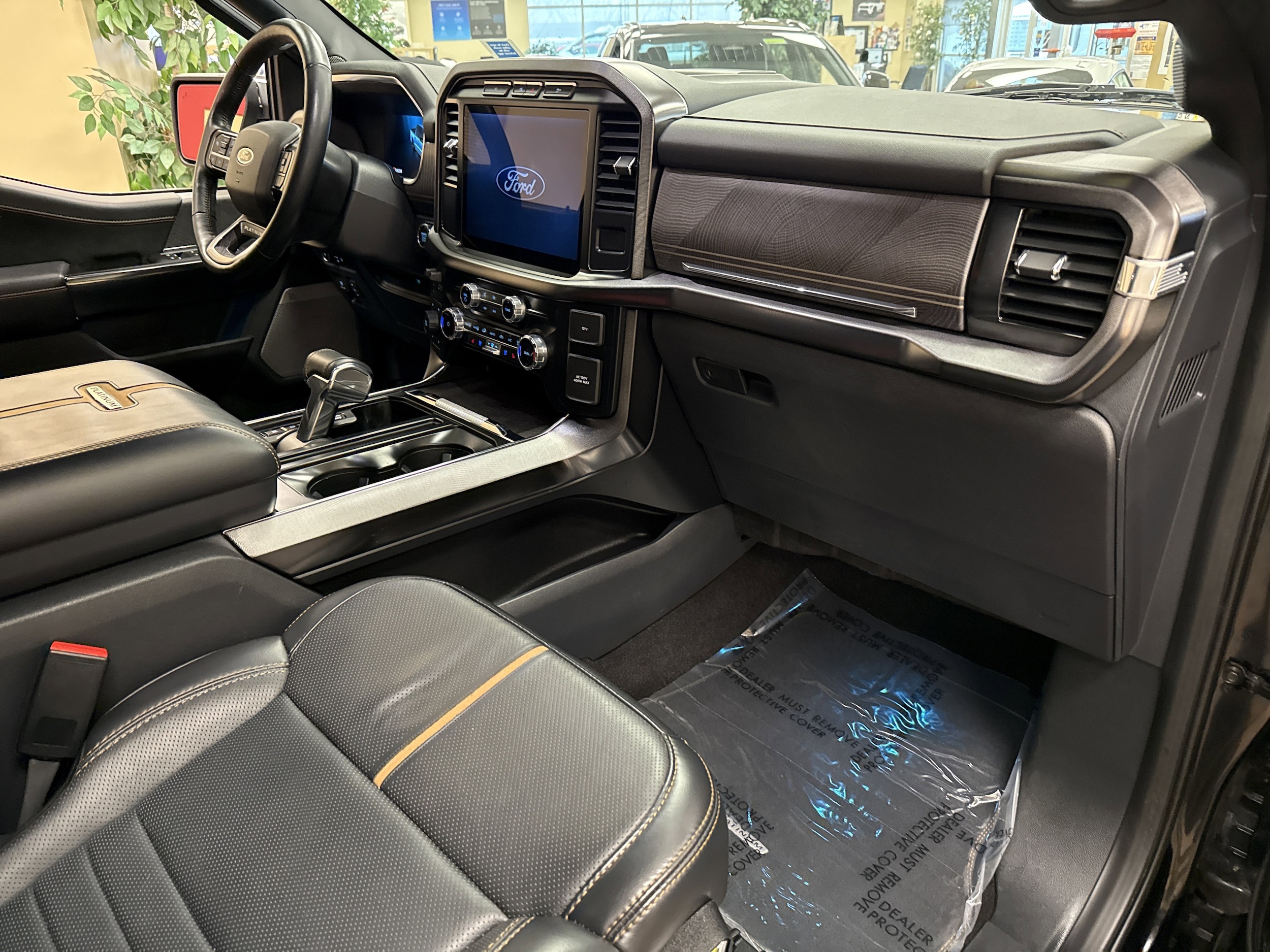 2023 Ford F-150 Platinum - Photo 18