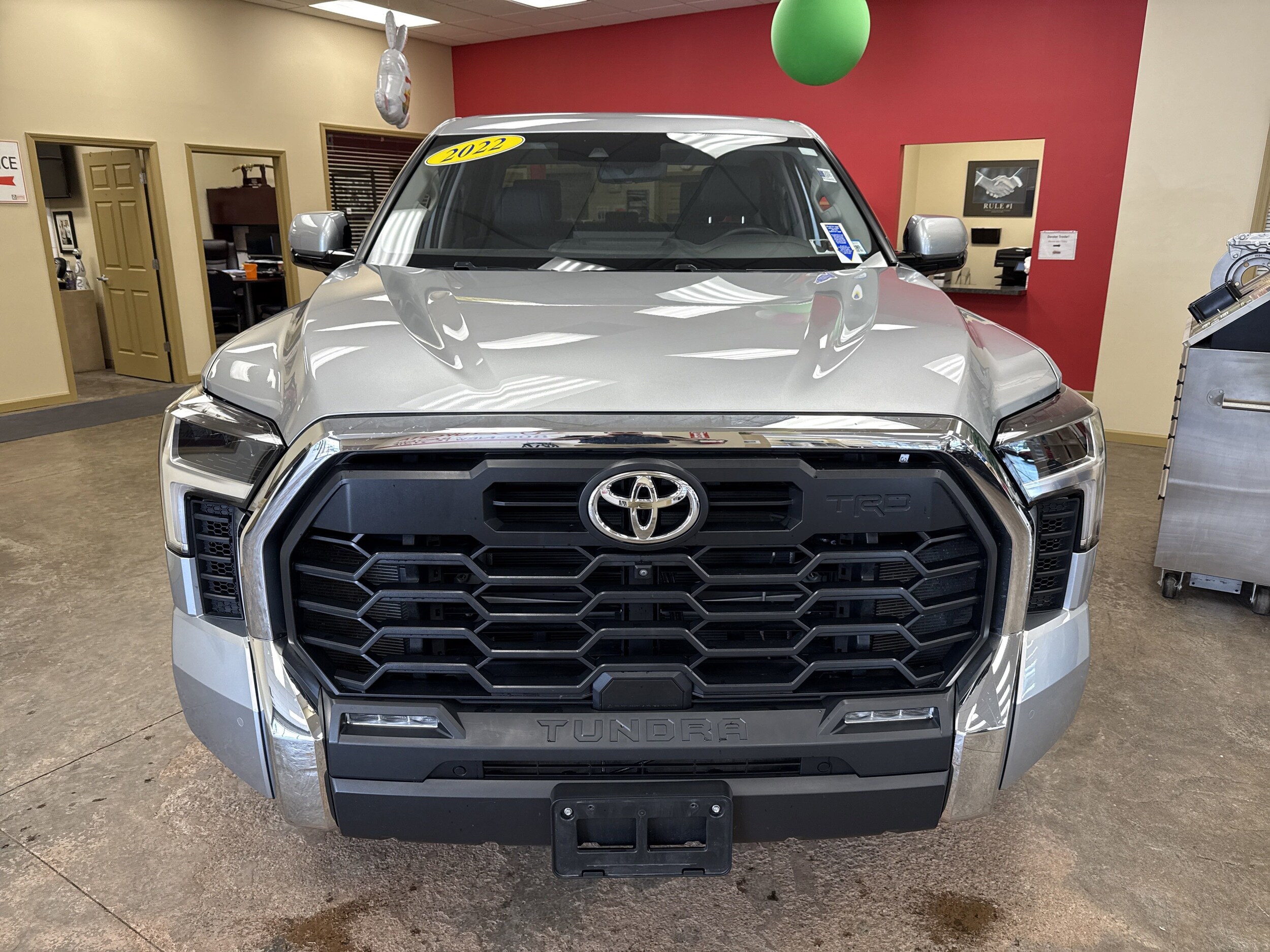 2022 Toyota Tundra SR5 photo 2