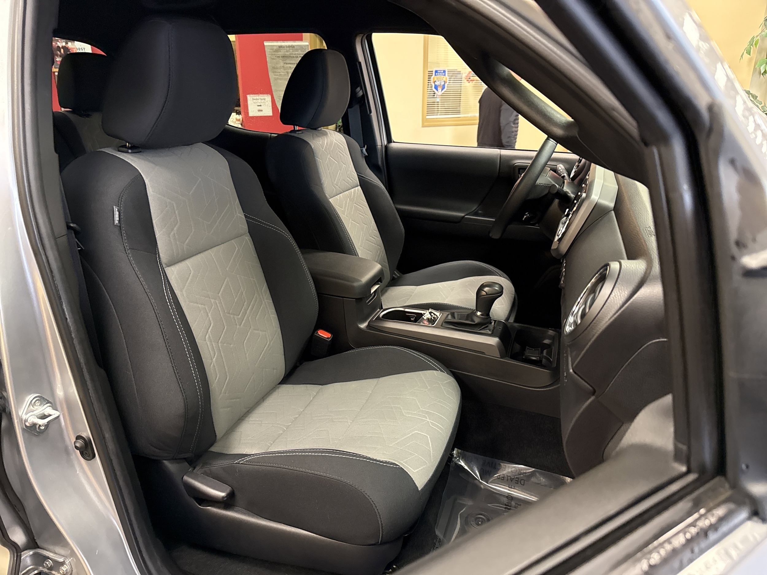 2022 Toyota Tacoma TRD Off Road - Photo 18