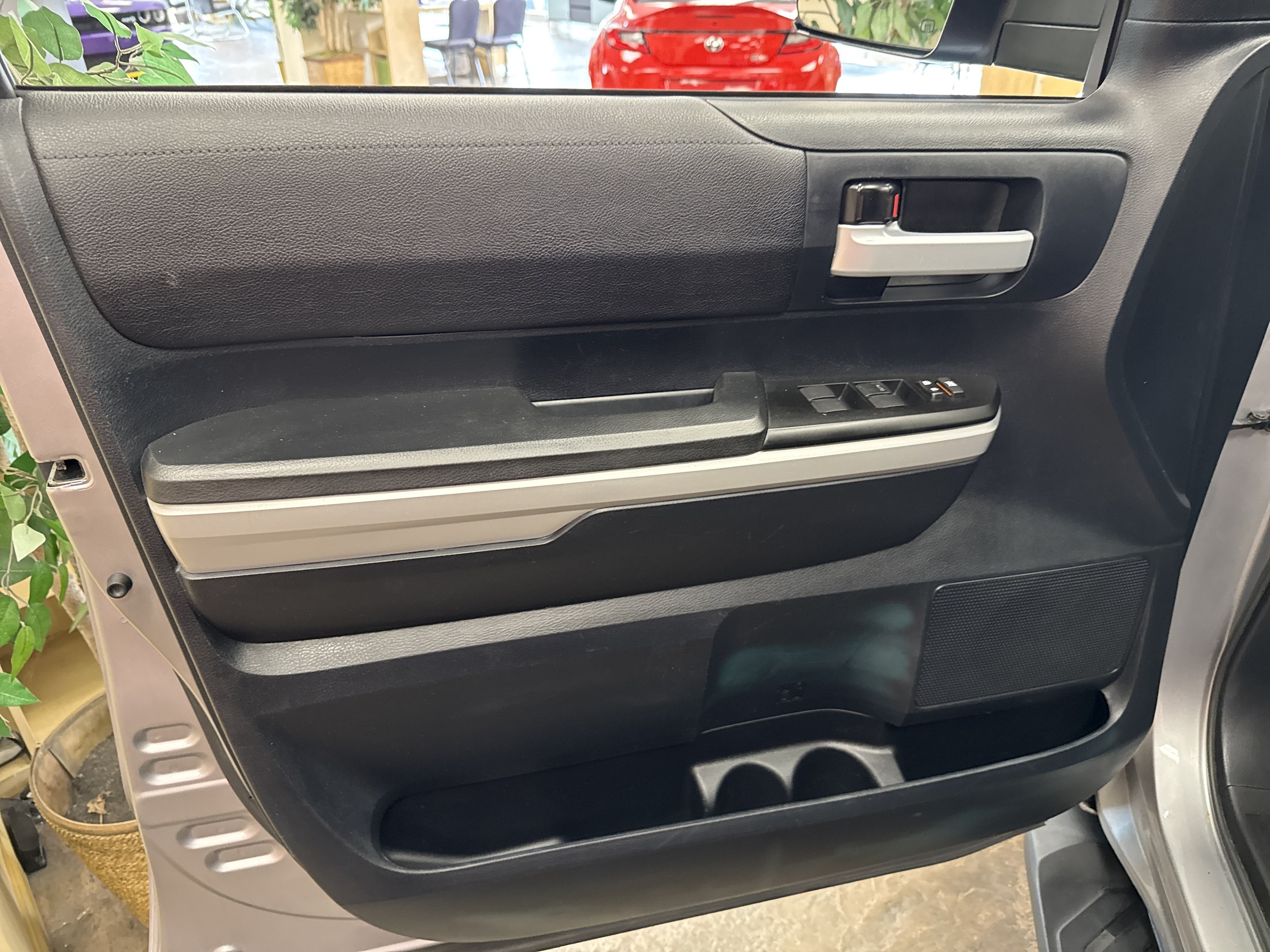 2019 Toyota Tundra SR5 - Photo 37