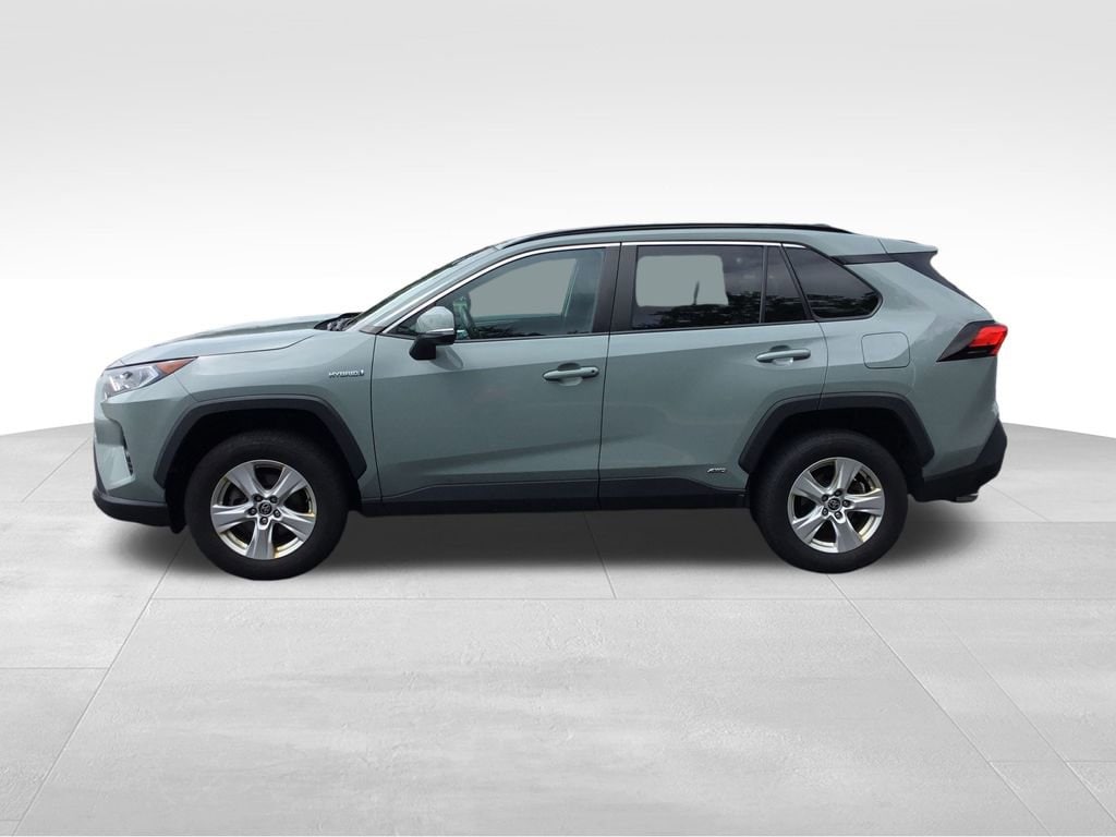Used 2021 Toyota RAV4 XLE with VIN 4T3RWRFV6MU017562 for sale in Northfield, Minnesota