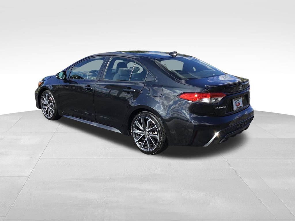 Used 2021 Toyota Corolla SE Sedan