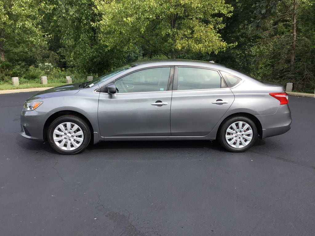 Used 2017 Nissan Sentra SV with VIN 3N1AB7AP0HY332897 for sale in Bedford, OH