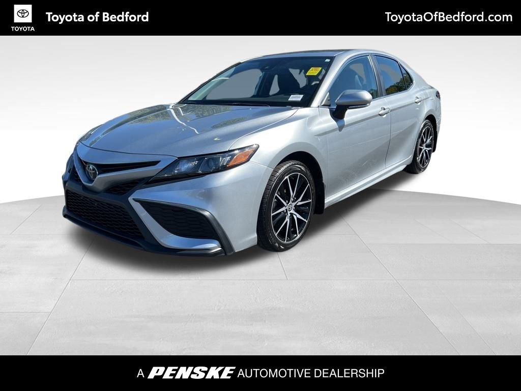 Used 2023 Toyota Camry SE Sedan