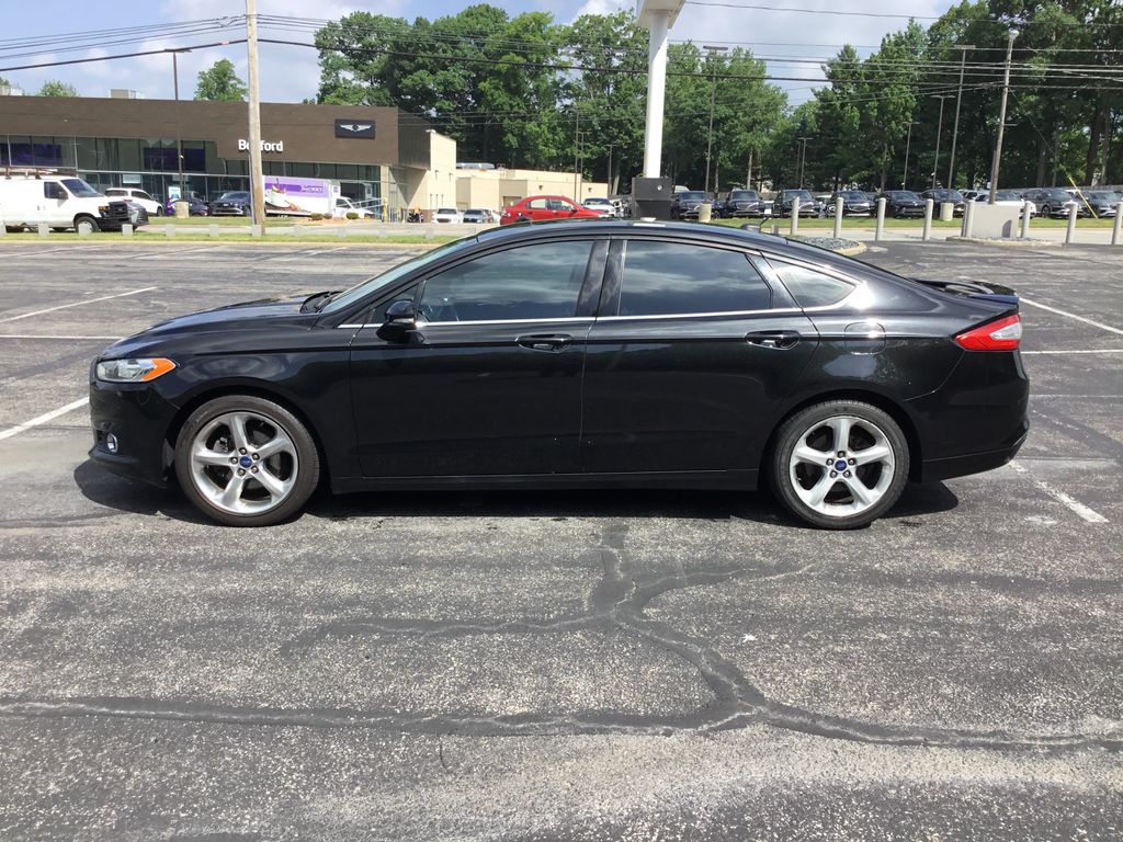 Used 2013 Ford Fusion SE with VIN 3FA6P0HR6DR246930 for sale in Bedford, OH