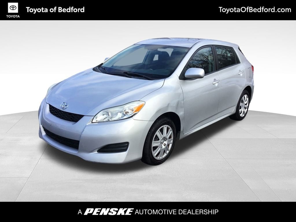 2013 Toyota Matrix L's photo