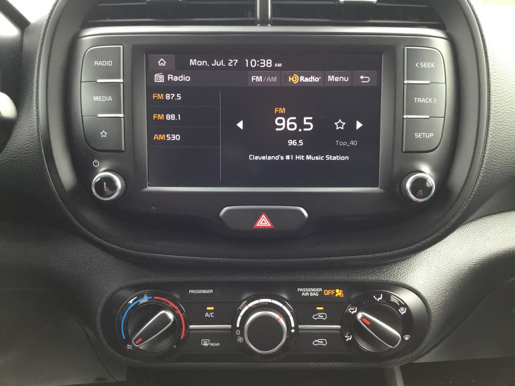 2023 Kia Soul LX - Photo 21