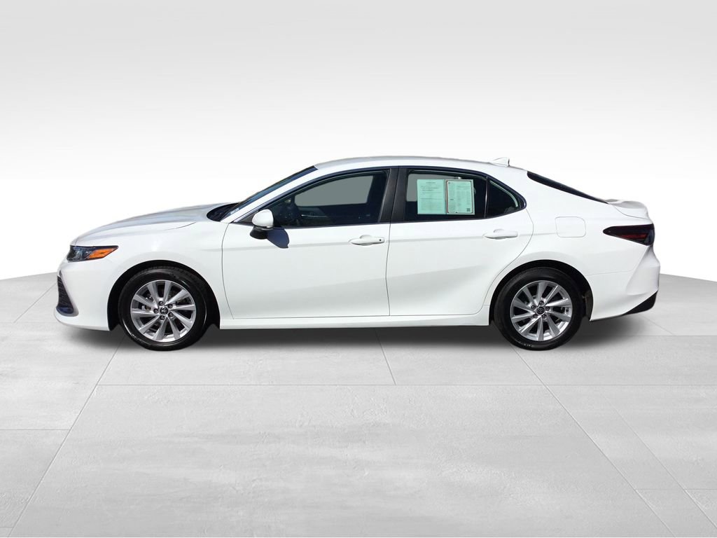 2024 Toyota Camry LE photo 2