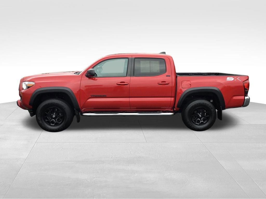 2023 Toyota Tacoma SR5 photo 2