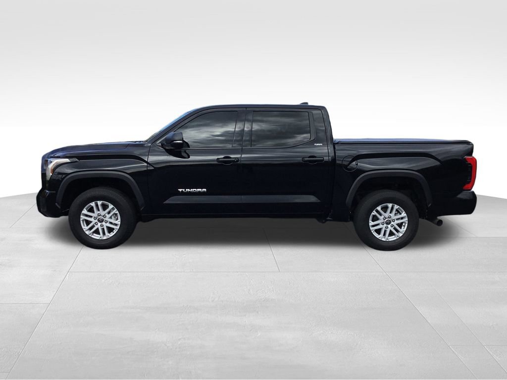 2024 Toyota Tundra SR5 photo 2