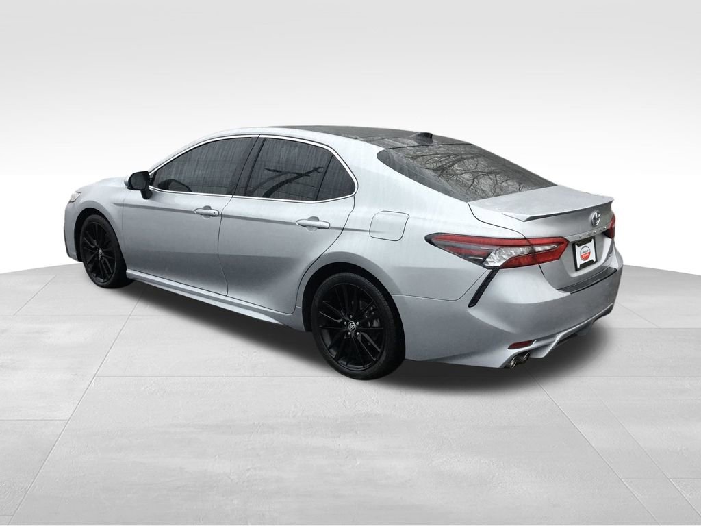2021 Toyota Camry XSE photo 3