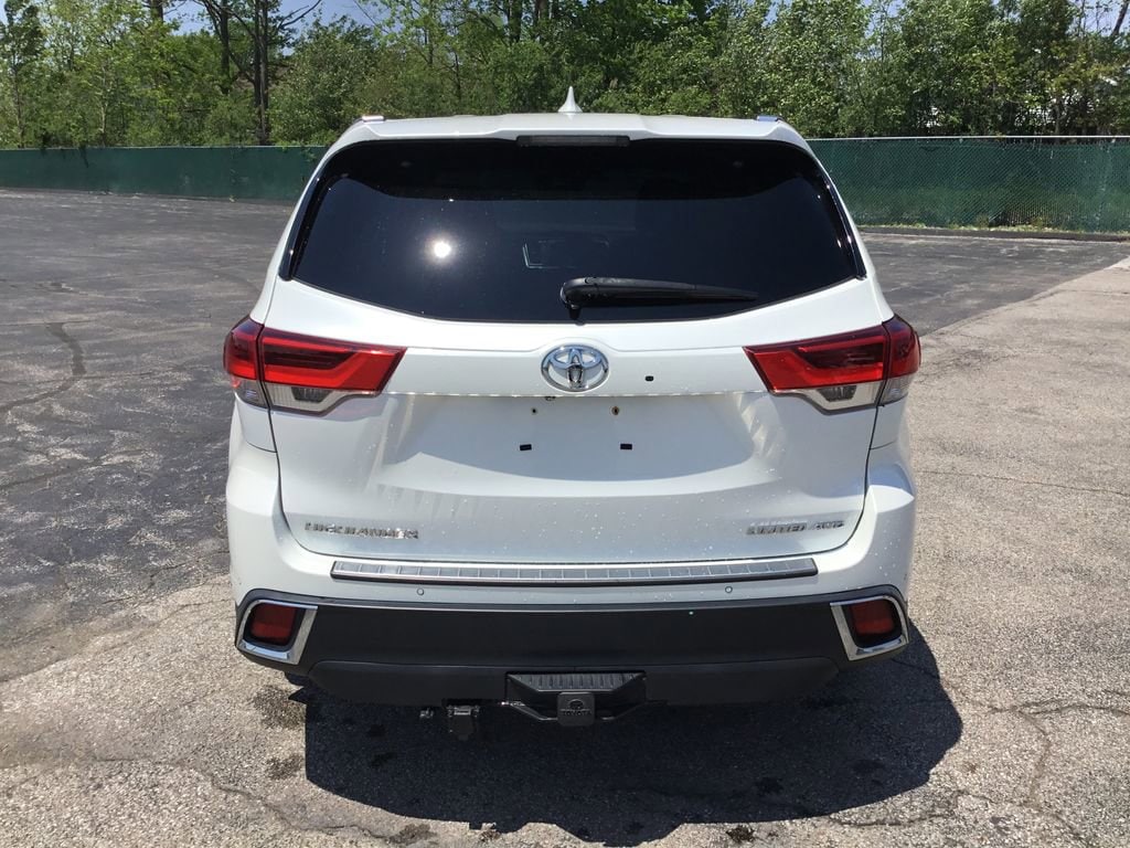 Used 2019 Toyota Highlander Limited Platinum SUV