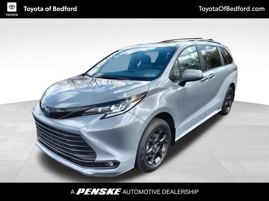 2025 Toyota Sienna Van Passenger Van 