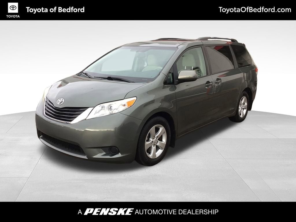 2013 Toyota Sienna Van 