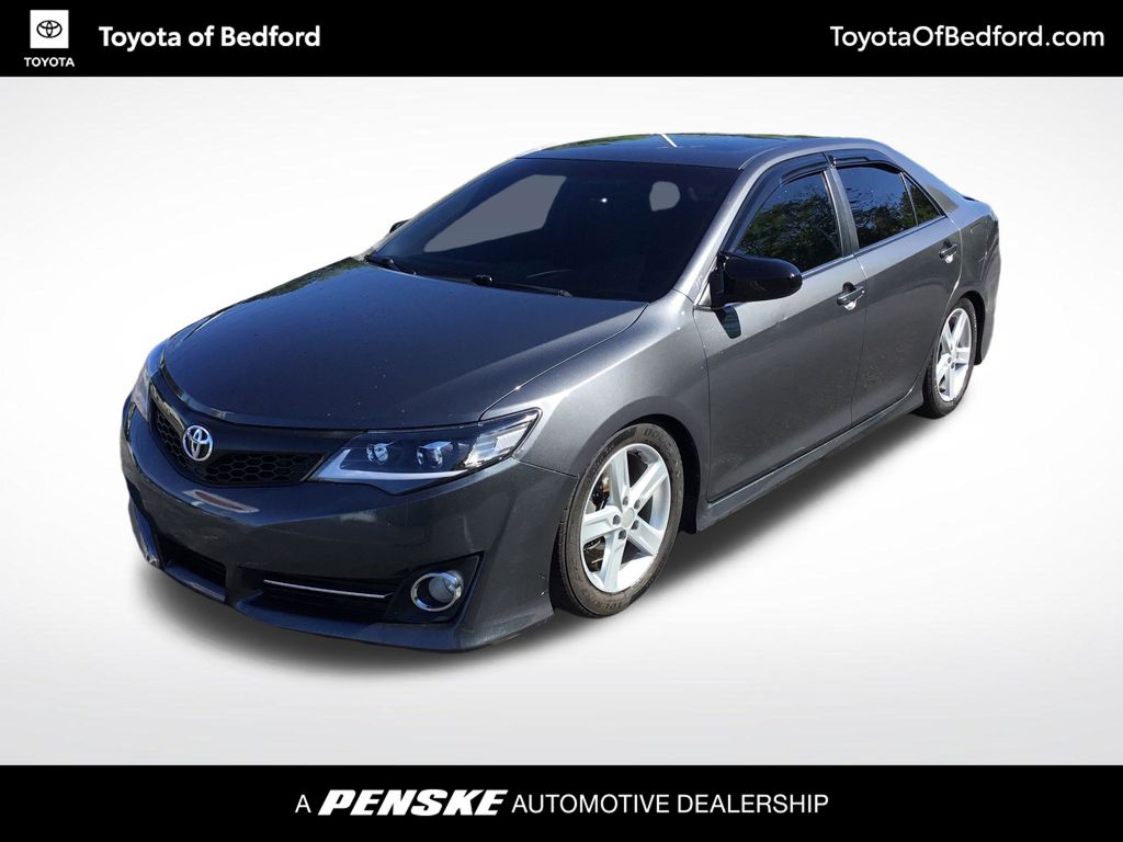 2012 Toyota Camry 3.5 Auto V6 SE's photo