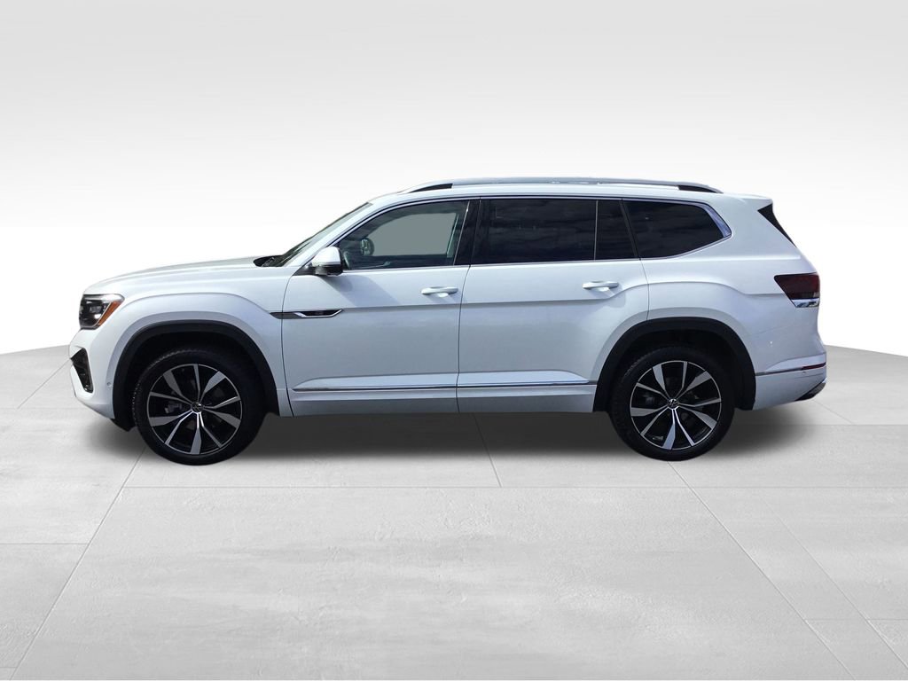 2024 Volkswagen Atlas SEL Premium R-Line photo 2