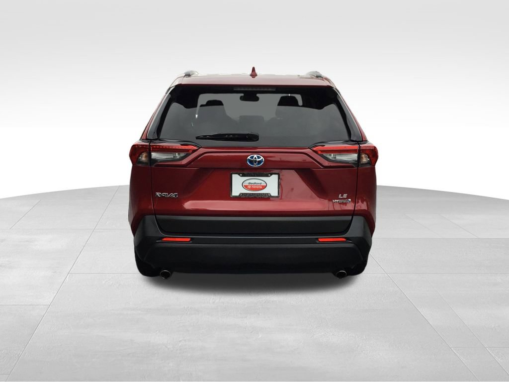 2022 Toyota RAV4 Hybrid LE photo 4