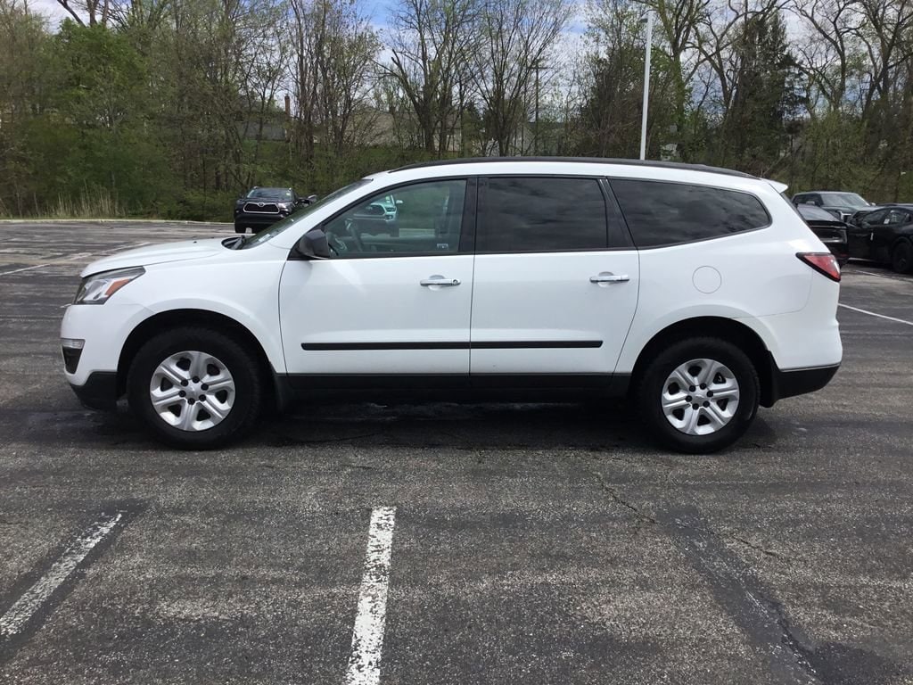 Used 2017 Chevrolet Traverse LS with VIN 1GNKRFED7HJ310768 for sale in Bedford, OH