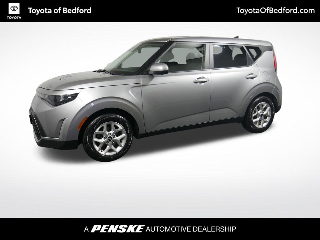 Used 2023 Kia Soul LX Hatchback