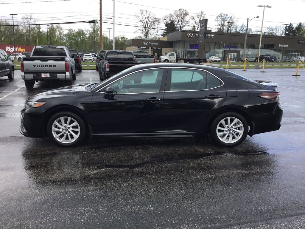 Used 2024 Toyota Camry SE Sedan