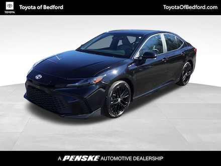 2025 Toyota Camry SE Sedan