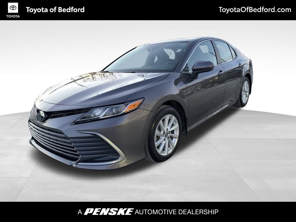 2024 Toyota Camry Sedan 