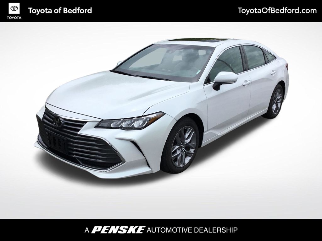 2019 Toyota Avalon XLE's photo