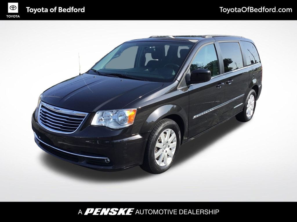 Used 2015 Chrysler Town & Country Touring Van
